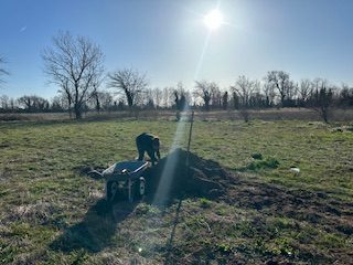 Amendement du terrain avec du fumier de cheval composté bio et local